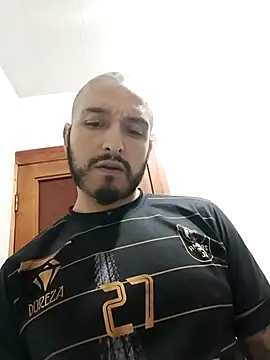 KenllyH online show from December 5, 1:03 am