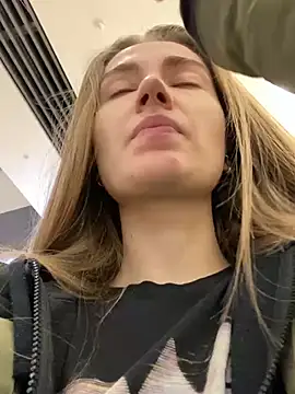 ValenciaShock online show from December 13, 5:27 am