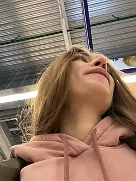 ValenciaShock online show from February 2, 5:10 am