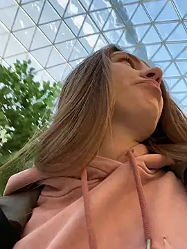 ValenciaShock online show from February 19, 5:16 am