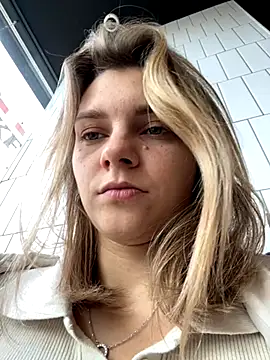 ValenciaShock online show from October 7, 6:43 am