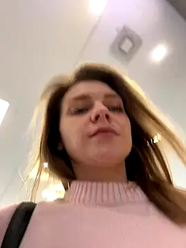 ValenciaShock online show from November 26, 7:20 am