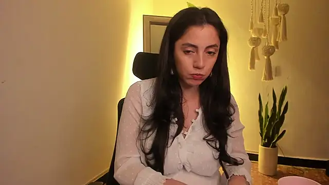 Mala Bad online show from December 16, 4:38 pm