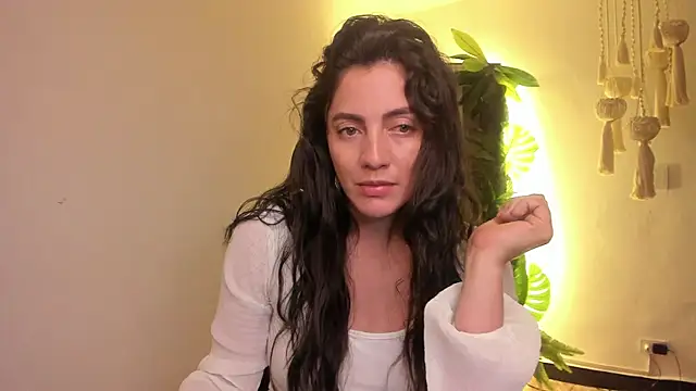 Mala Bad online show from January 3, 1:47 pm