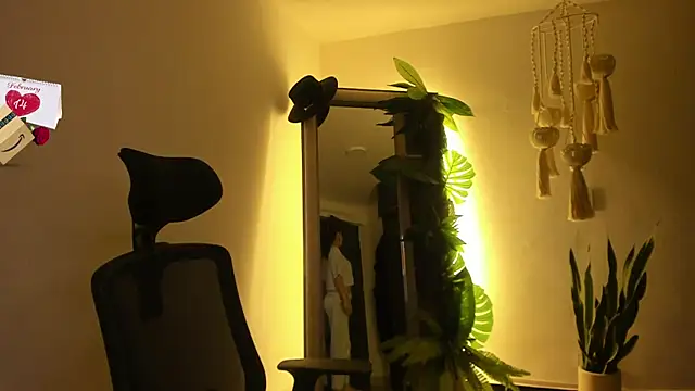 Mala Bad online show from February 10, 11:46 am