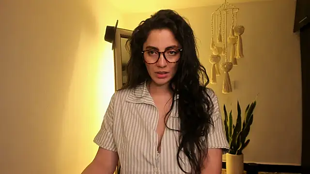 Mala Bad online show from February 24, 5:31 pm