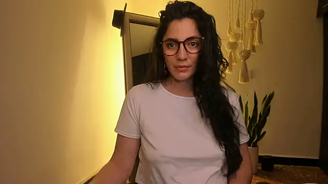 Mala Bad online show from February 25, 1:06 pm