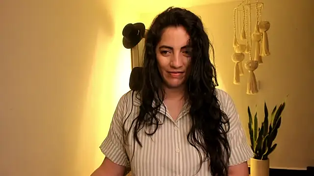 Mala Bad online show from March 11, 1:23 pm