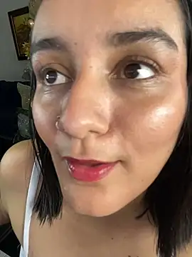 Snapshot of Lucia-Candy chatting on January 7, 1:06 am Lucia-Candy online show from January 7, 1:06 am