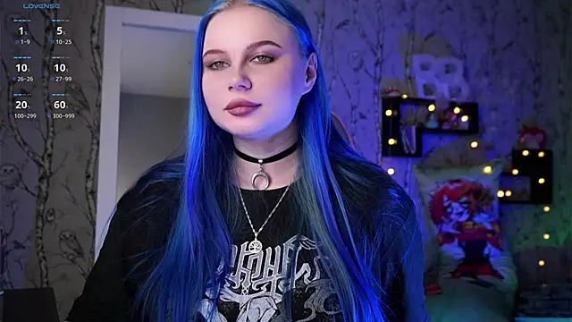 Snapshot of Moon_Valkyrie chatting on December 5, 10:12 am Moon Valkyrie online show from December 5, 10:12 am