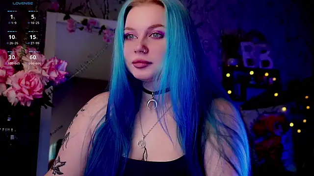 Snapshot of Moon_Valkyrie chatting on February 10, 2:59 pm Moon Valkyrie online show from February 10, 2:59 pm