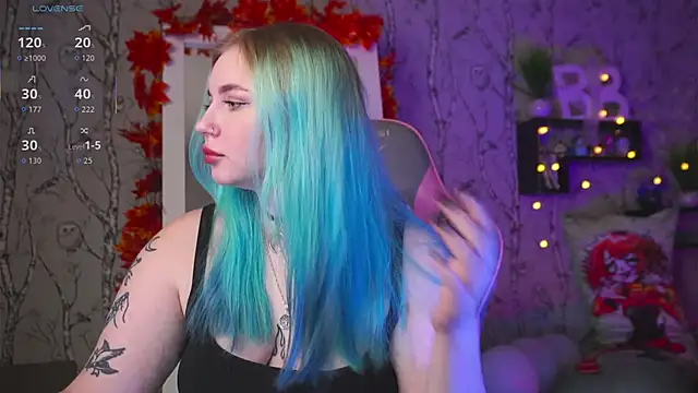 Snapshot of Moon_Valkyrie chatting on September 21, 9:11 am Moon Valkyrie online show from September 21, 9:11 am