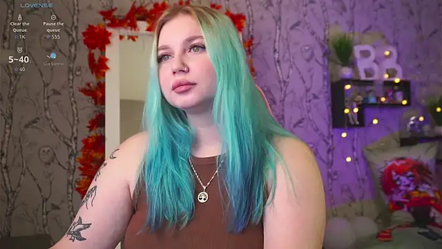 Snapshot of Moon_Valkyrie chatting on September 25, 4:27 am Moon Valkyrie online show from September 25, 4:27 am