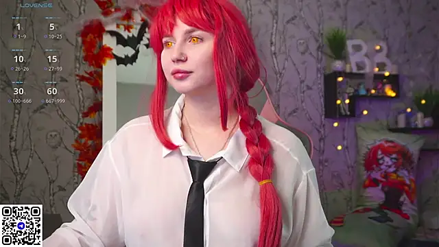 Snapshot of Moon_Valkyrie chatting on October 31, 11:00 am Moon Valkyrie online show from October 31, 11:00 am