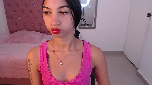 mary live online show from February 13, 12:11 pm