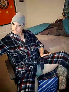 XxBobbyDigitalxX online show from March 3, 11:35 pm