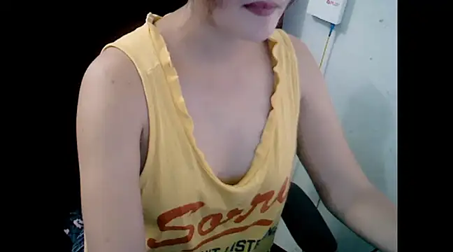 makemefallin online show from January 21, 1:32 pm