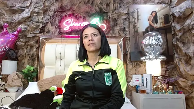 sharoon cheerry online show from December 12, 12:55 pm