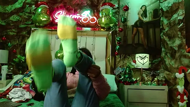 sharoon cheerry online show from December 31, 12:25 pm