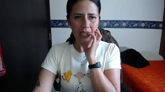 sharoon cheerry online show from October 9, 12:58 pm