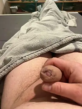 David19932908 online show from March 3, 8:32 pm