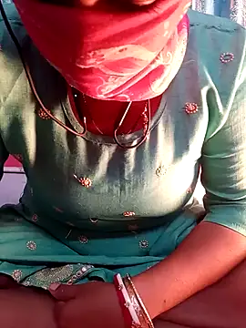 Snapshot of Bengali-boudi chatting on December 15, 6:15 pm Bengali-boudi online show from December 15, 6:15 pm