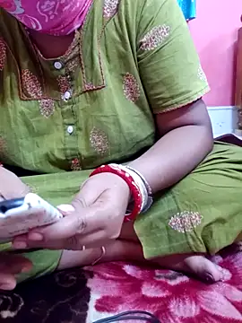 Snapshot of Bengali-boudi chatting on October 20, 6:08 pm Bengali-boudi online show from October 20, 6:08 pm