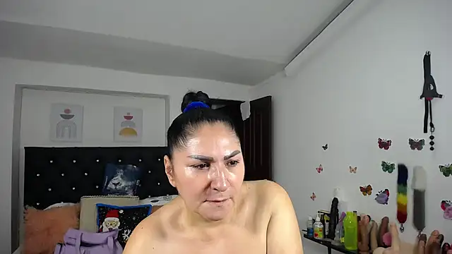 mature bigboobs10 online show from February 8, 10:39 am