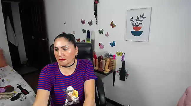 mature bigboobs10 online show from March 6, 7:47 am