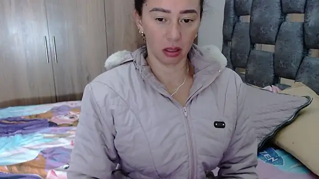 sara hott 1 online show from January 30, 12:27 pm