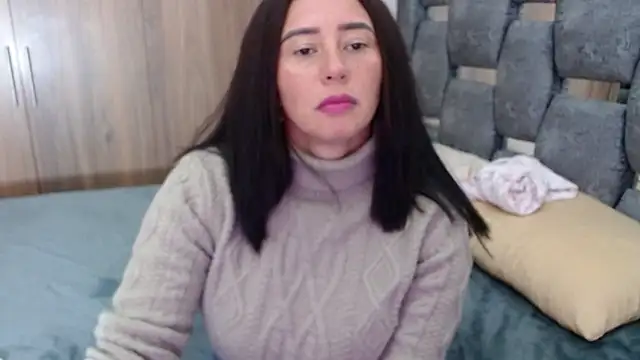 sara hott 1 online show from March 5, 8:42 pm