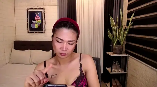 Yesha harper online show from March 9, 5:49 pm