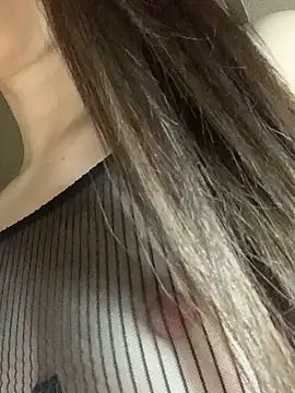 Snapshot of MiaBlossom chatting on December 30, 7:21 pm MiaBlossom online show from December 30, 7:21 pm