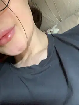 Snapshot of MiaBlossom chatting on January 29, 9:07 pm MiaBlossom online show from January 29, 9:07 pm