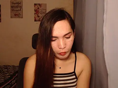 Msyensmith online show from March 11, 11:23 am