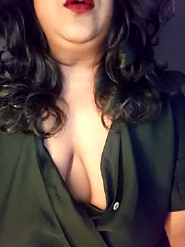 Snapshot of sassy_horny chatting on February 21, 10:15 pm sassy horny online show from February 21, 10:15 pm