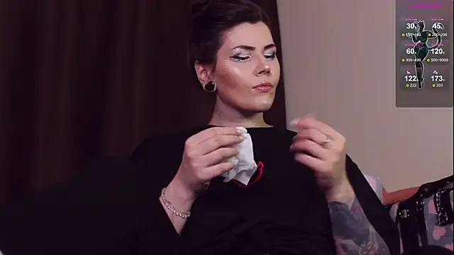 Snapshot of Luna_Blake chatting on February 12, 3:49 pm Luna Blake online show from February 12, 3:49 pm