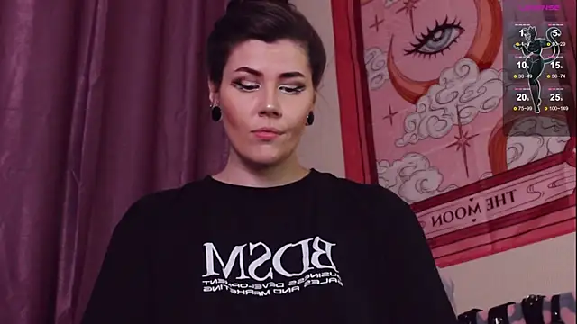 Snapshot of Luna_Blake chatting on March 19, 10:20 pm Luna Blake online show from March 19, 10:20 pm