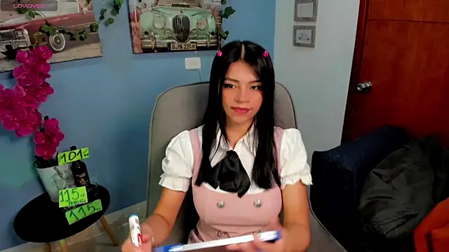 Julia-roberths online show from January 31, 1:23 pm