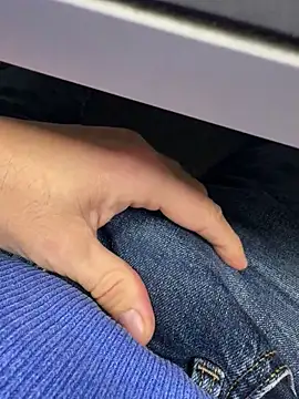 KielerMen online show from November 20, 2:34 am