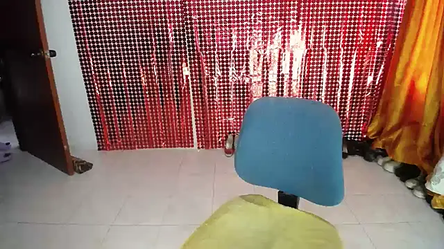 Sweett Anya online show from October 5, 11:30 am