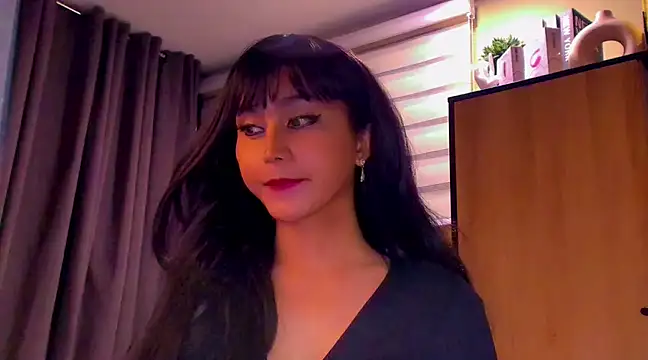 YOURCRISTINAS online show from March 11, 3:45 pm