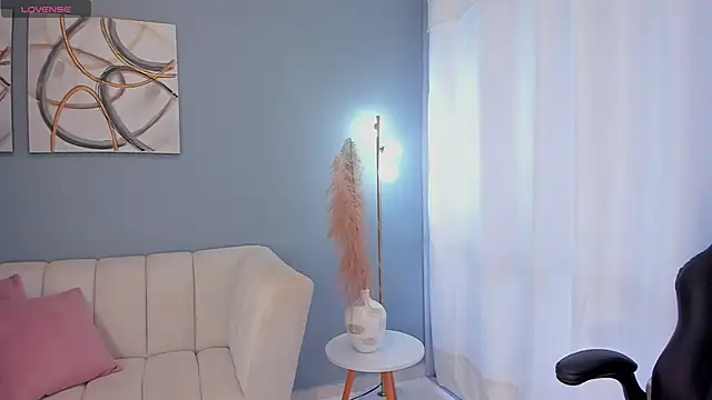 BrookeMiller online show from March 16, 6:34 pm