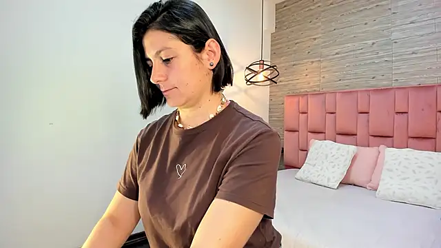 SarahDeyvis online show from January 21, 2:15 pm