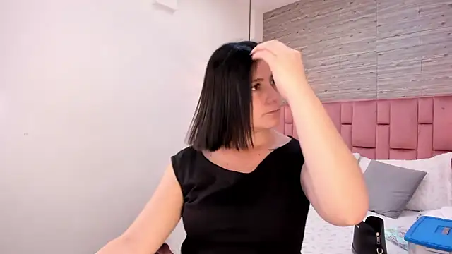 SarahDeyvis online show from March 11, 5:13 pm