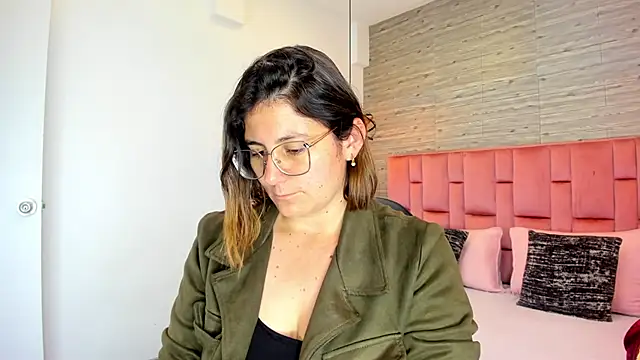 SarahDeyvis online show from September 9, 2:38 pm