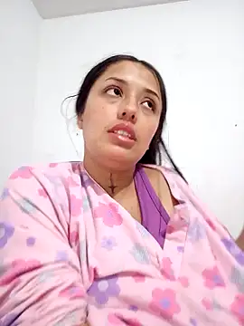 Snapshot of Sofia_888 chatting on February 9, 3:43 am Sofia 888 online show from February 9, 3:43 am