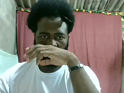 Snapshot of 2ocmaxi chatting on January 16, 1:58 am 2ocmaxi online show from January 16, 1:58 am