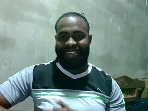 Snapshot of 2ocmaxi chatting on February 9, 2:17 am 2ocmaxi online show from February 9, 2:17 am