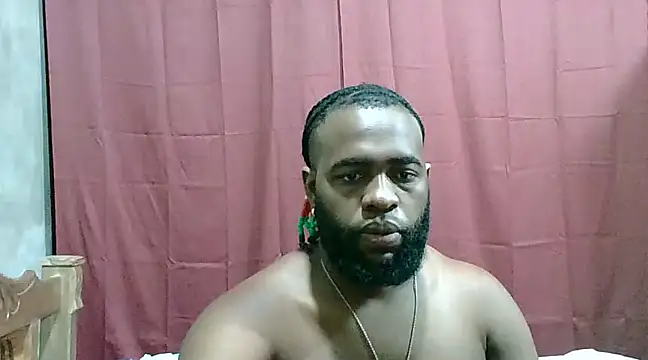 Snapshot of 2ocmaxi chatting on February 14, 6:12 am 2ocmaxi online show from February 14, 6:12 am